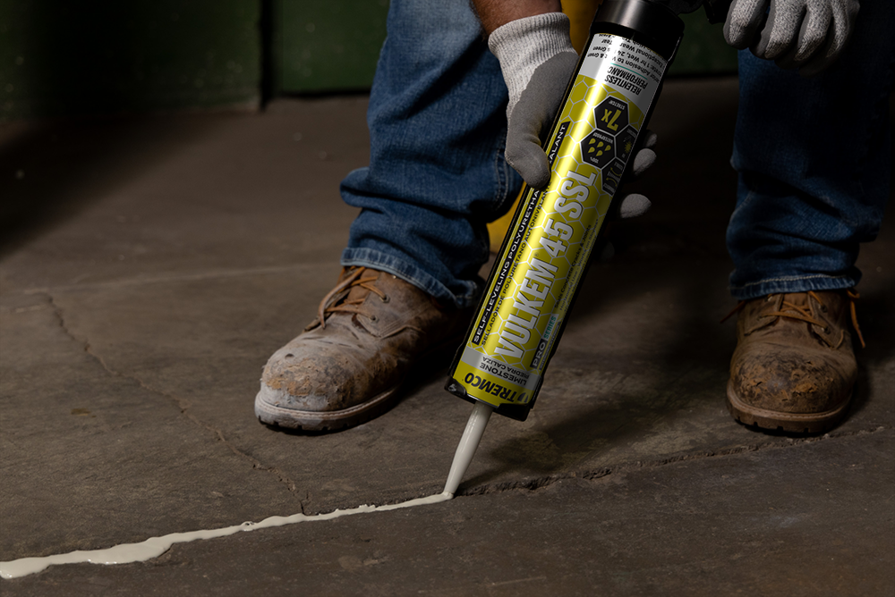 Vulkem® 45SSL – Self-Levelling Polyurethane Sealant