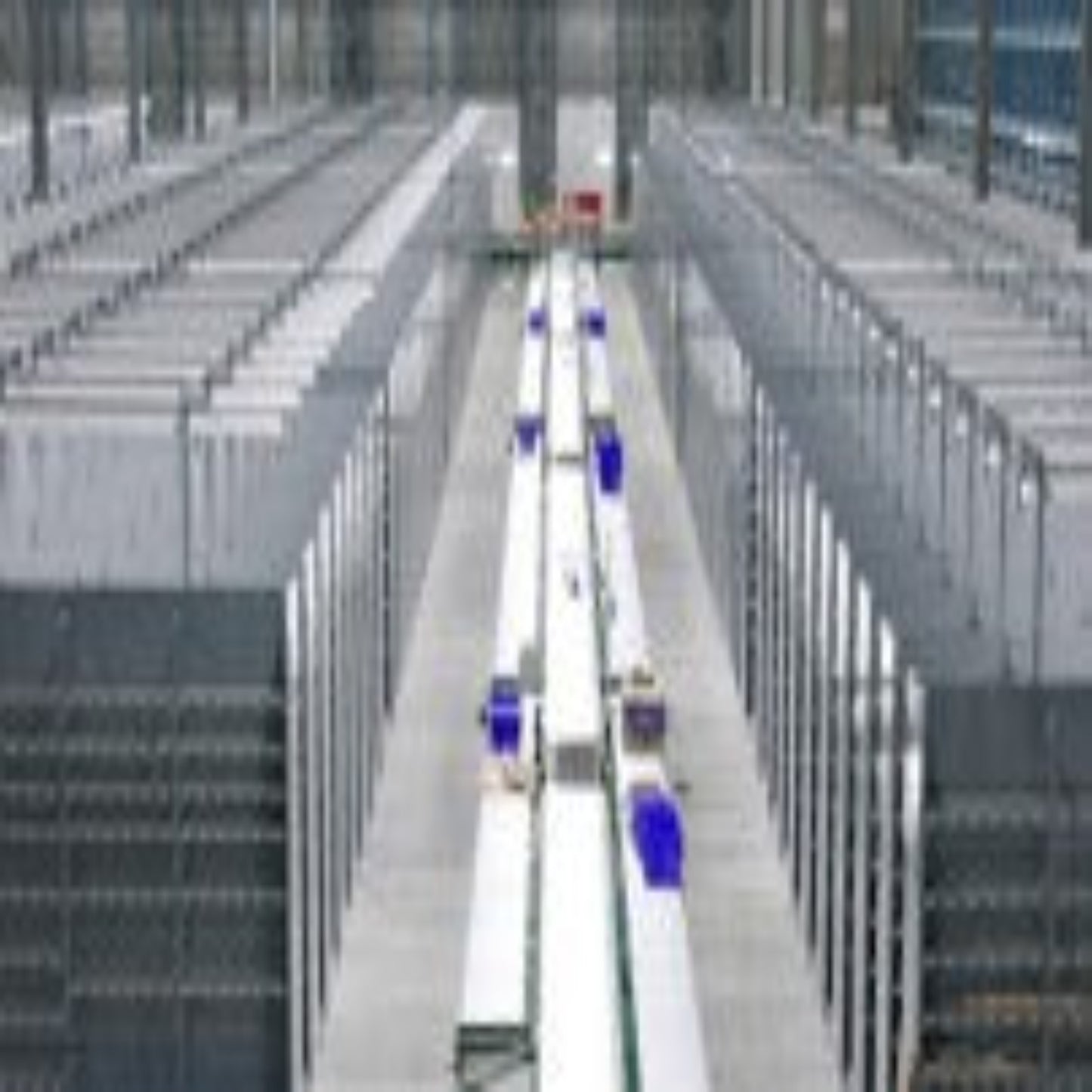 Estanterías de acero sin tornillos tipo 1