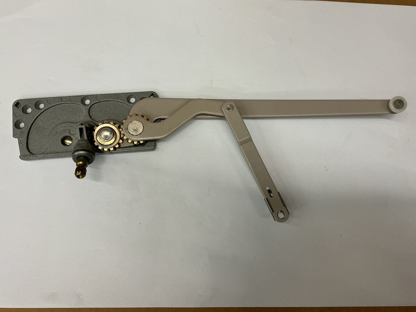 EntryGard Dual Arm Casement Operator (4 - 7/16" Link Arm)