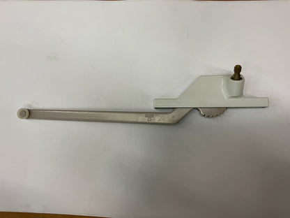 Single Arm Oper 9 1/2"