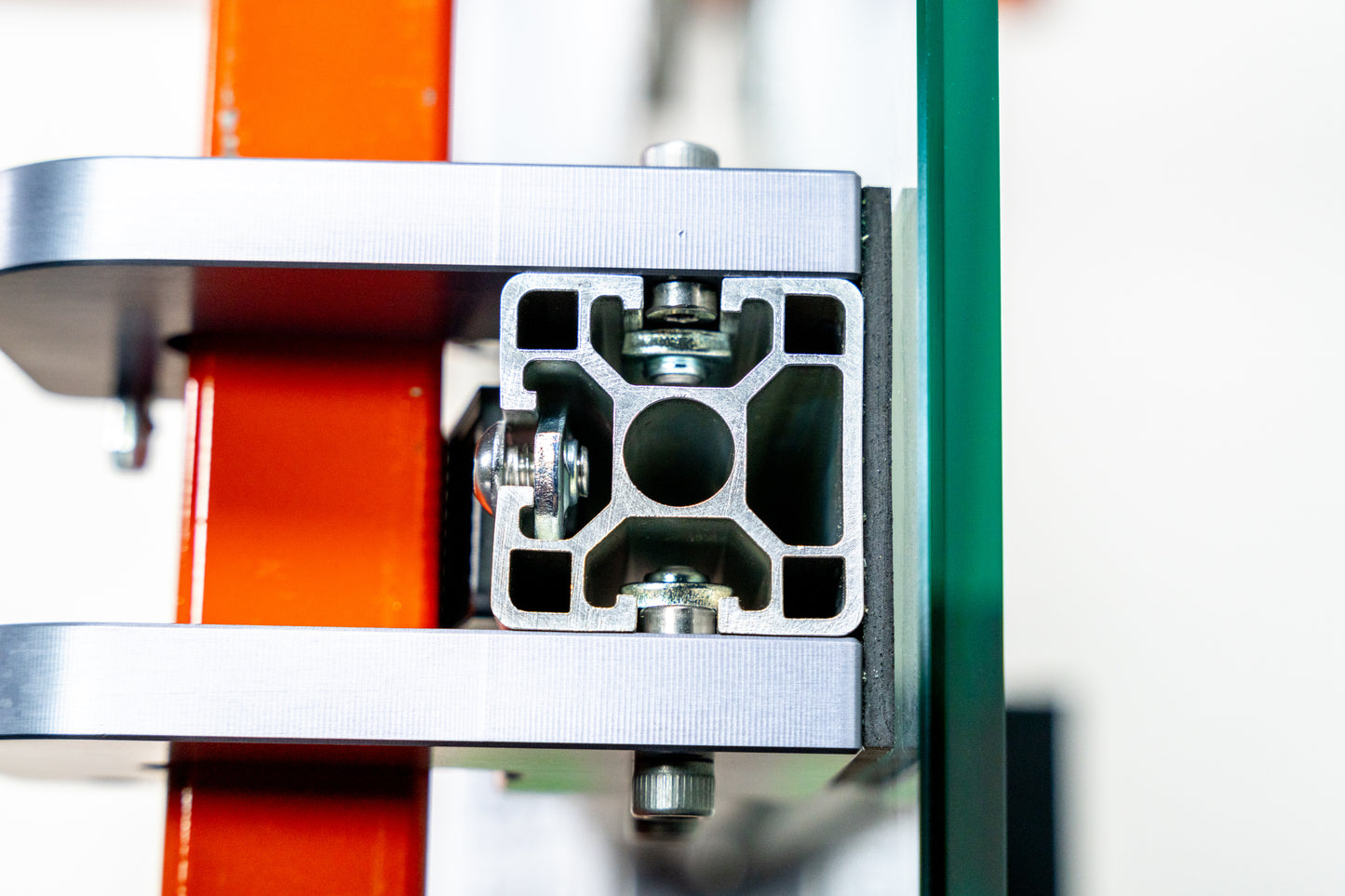 EZ Ledge™ Glass Lifter