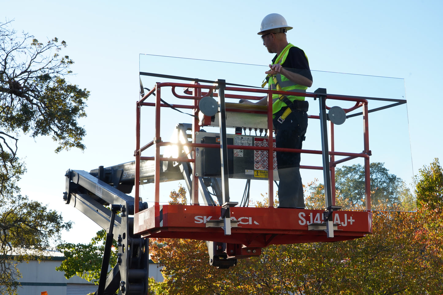EZ Ledge™ Glass Lifter