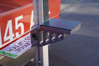 EZ Ledge™ Glass Lifter