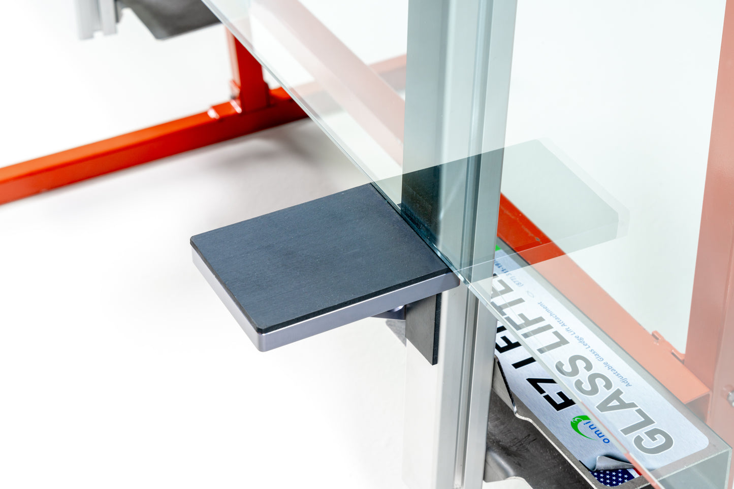 EZ Ledge™ Glass Lifter