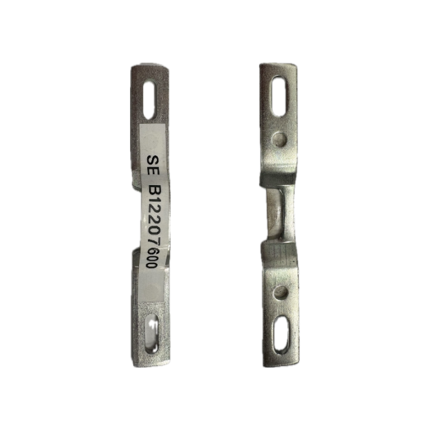 Packard door handle retainer clip