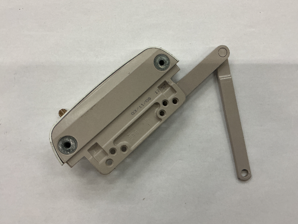 Maxim Reverse Dyad Operator – White